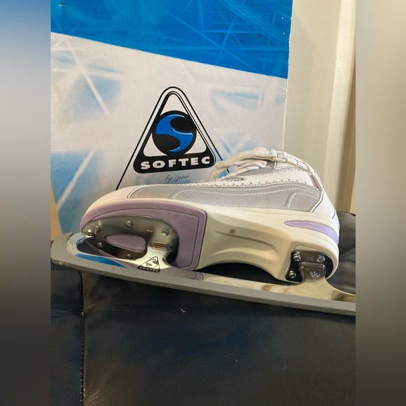 Softec women's skating shoes 7.5 - Picture 7 of 12